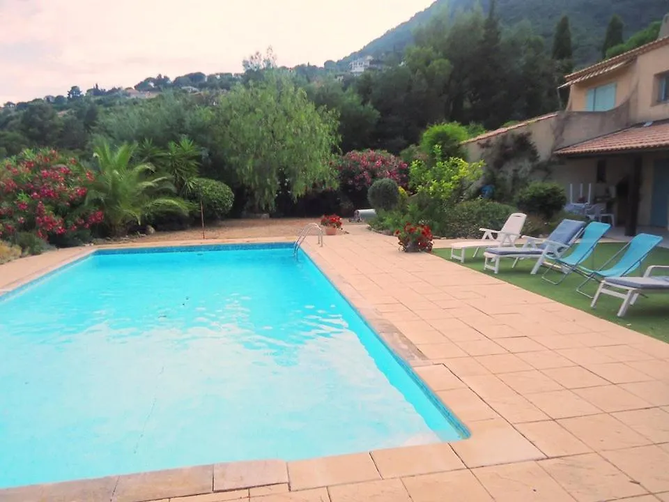 Grande Villa Provencale Pour 10 Personnes Avec Piscine Cavalaire-sur-Mer